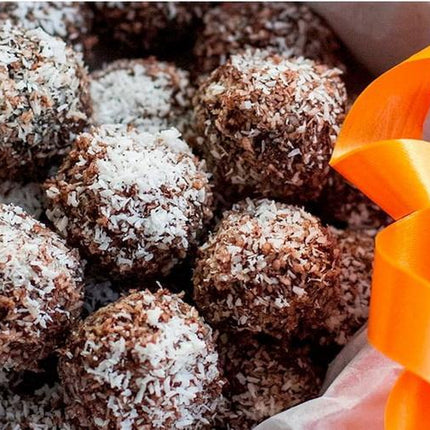Chocolate_Rum_Balls_SKA6IC0ZOGZV.jpg