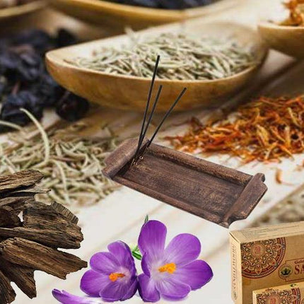 Sandalwood-and-Musk_S1T1RFMUEFAY.jpg
