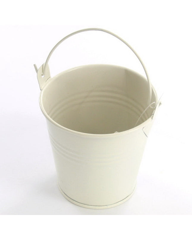 Bucket-whiote_R7GSPRS799VY.jpg