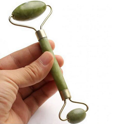 jade.roller_S6RI7AAWOH89.JPG